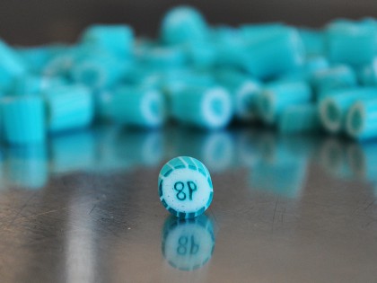 8P
